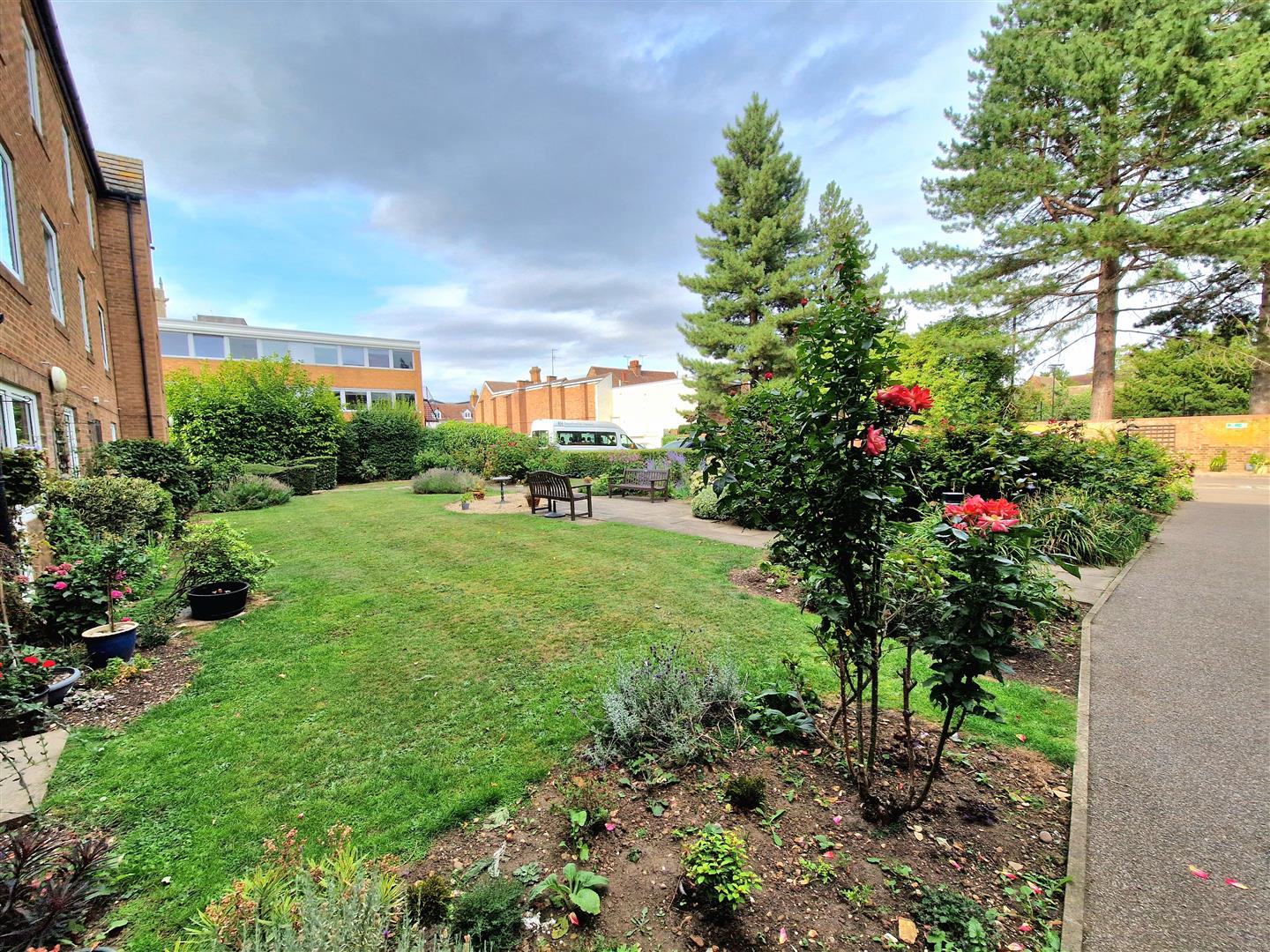 Cardington Road, Bedford